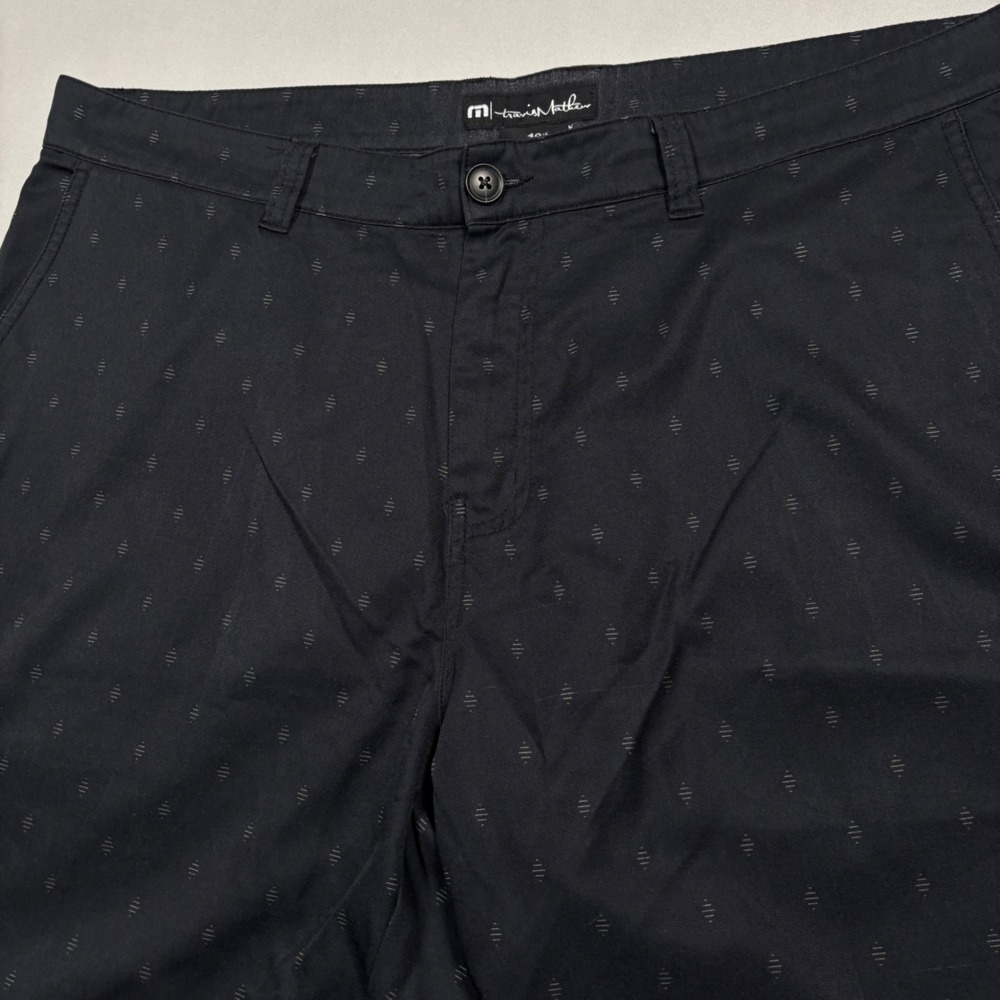 Travis Mathew Shorts Mens 40 Black‎ Geometric Diamond Pattern Golf Performance